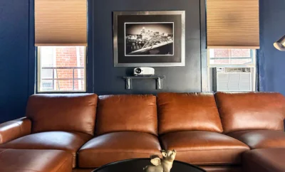 Cinematic Queen City Suite-10 Mins to Downtown